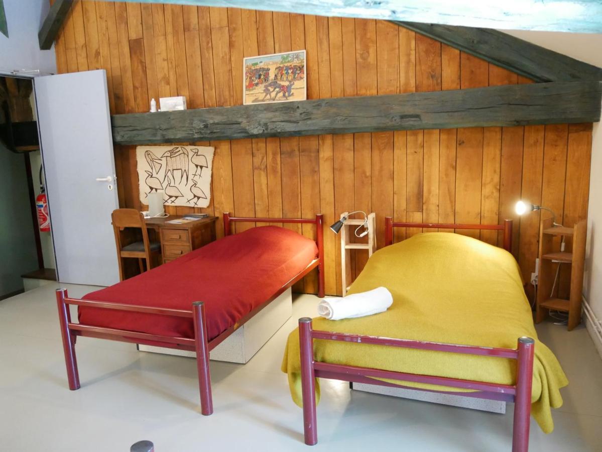 Bed and Breakfast La Tribu De Lavaud Saint-Quentin-sur-Charente Екстер'єр фото